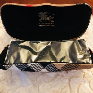 Burberry Sunglasses Case